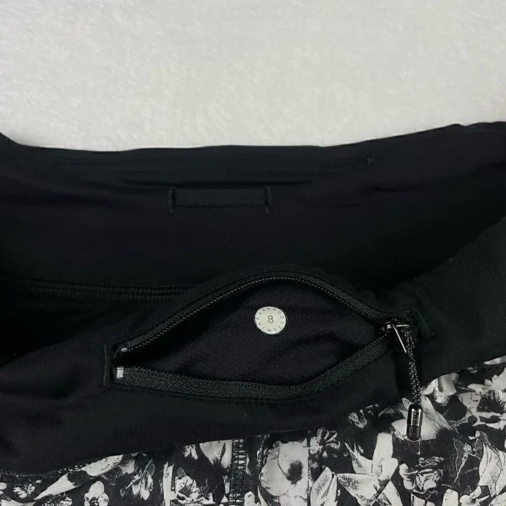 Lululemon Speed Short (4-way Stretch 2.5") - Picture 6 of 6